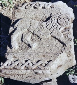 Lion on lintel IAA survey (see link below) map 36/1 site 53 fig.8, courtesy of Moshe Hartal and the Israel Antiquities Authority © <i> synagogues.kinneret.ac.il </i>
